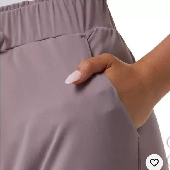 NEW 32 Degrees Cool Women's Pull On Active Capri drawstring pockets purple - Picture 3 of 7